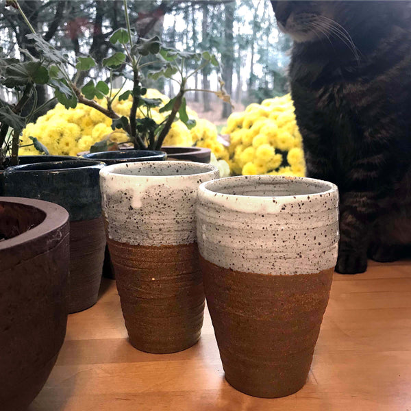 COMFORT CUP in Nutmeg White Glaze