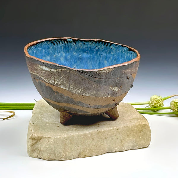 Favorite Bowl in Indigo with 3-Legs
