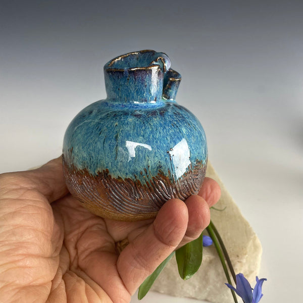 Tiny Bud Vase in Serena Blue