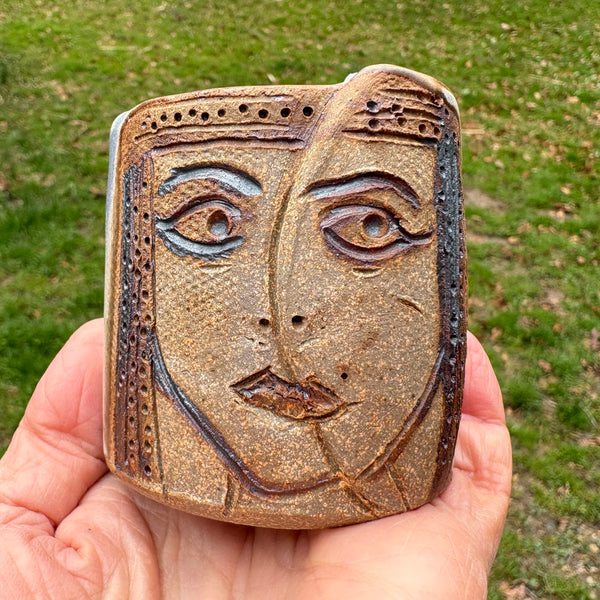 Tiny Face Tumbler (Artist #10)